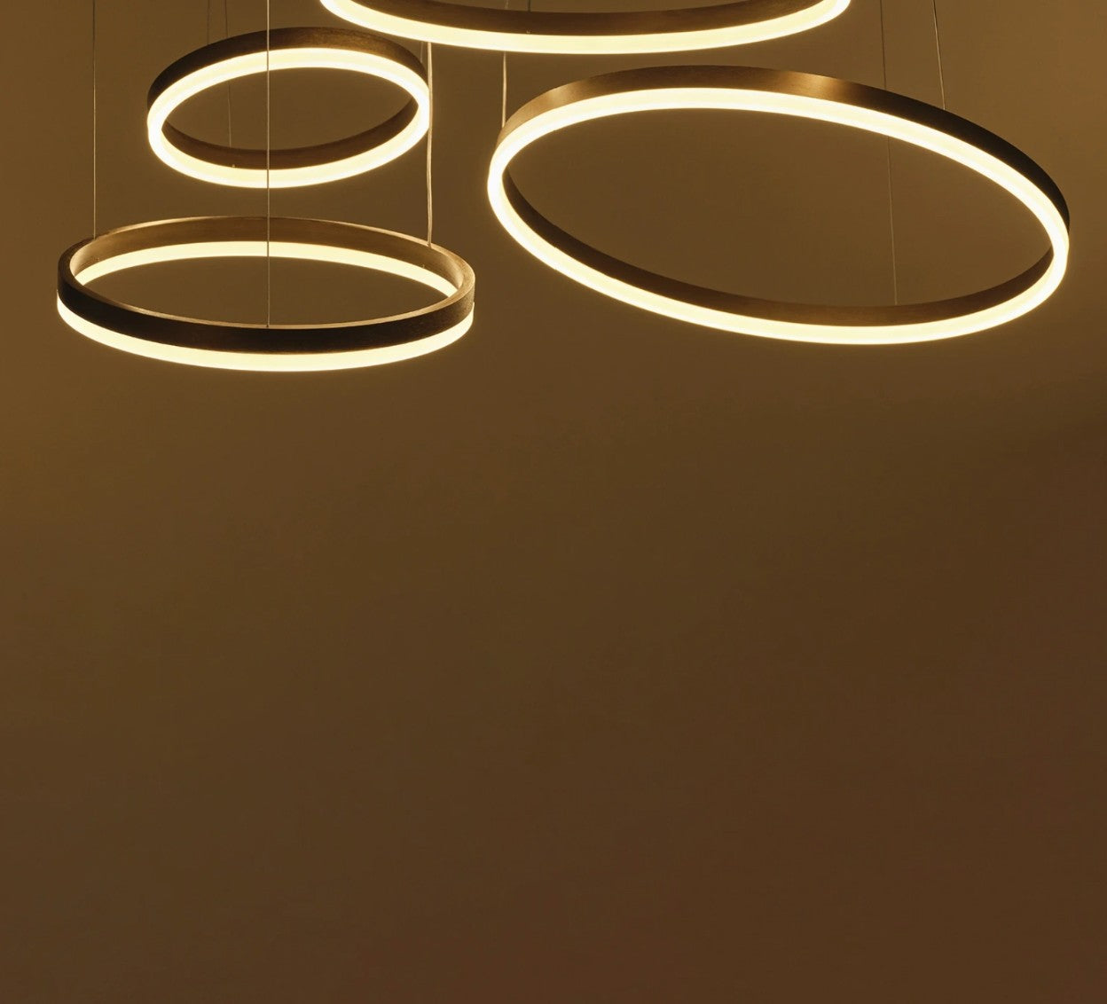 Полилей Sierra, мат злато, elbulgaria , led 204w, 13260 lm, 3000-6000 k, 2751 CP