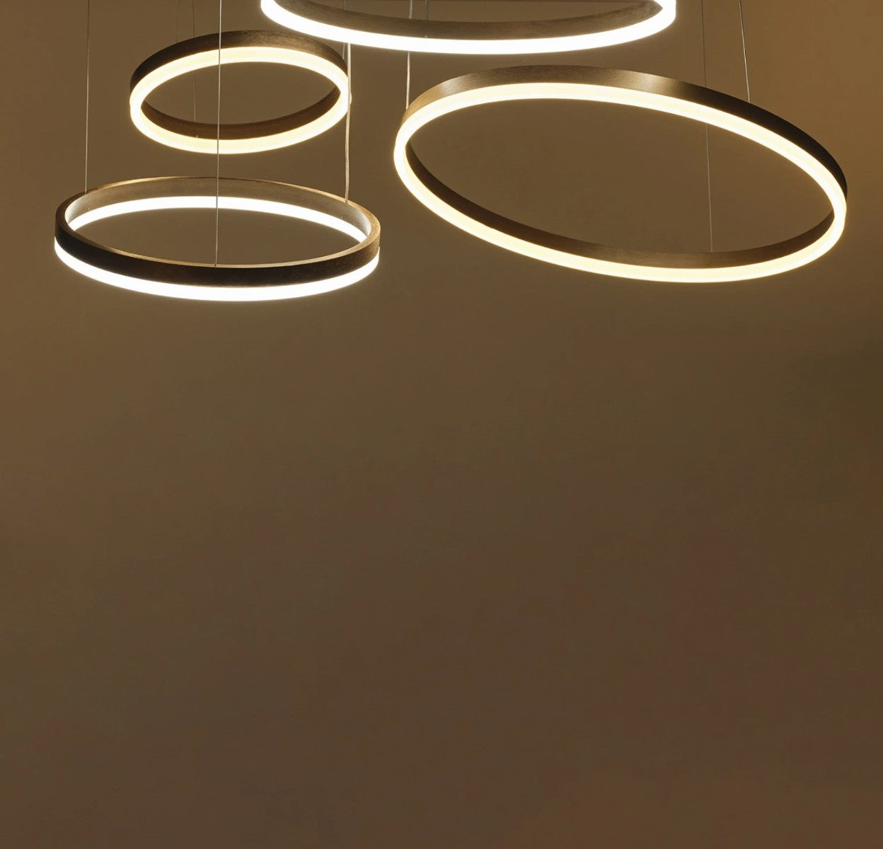 Полилей Sierra, мат злато, elbulgaria , led 204w, 13260 lm, 3000-6000 k, 2751 CP